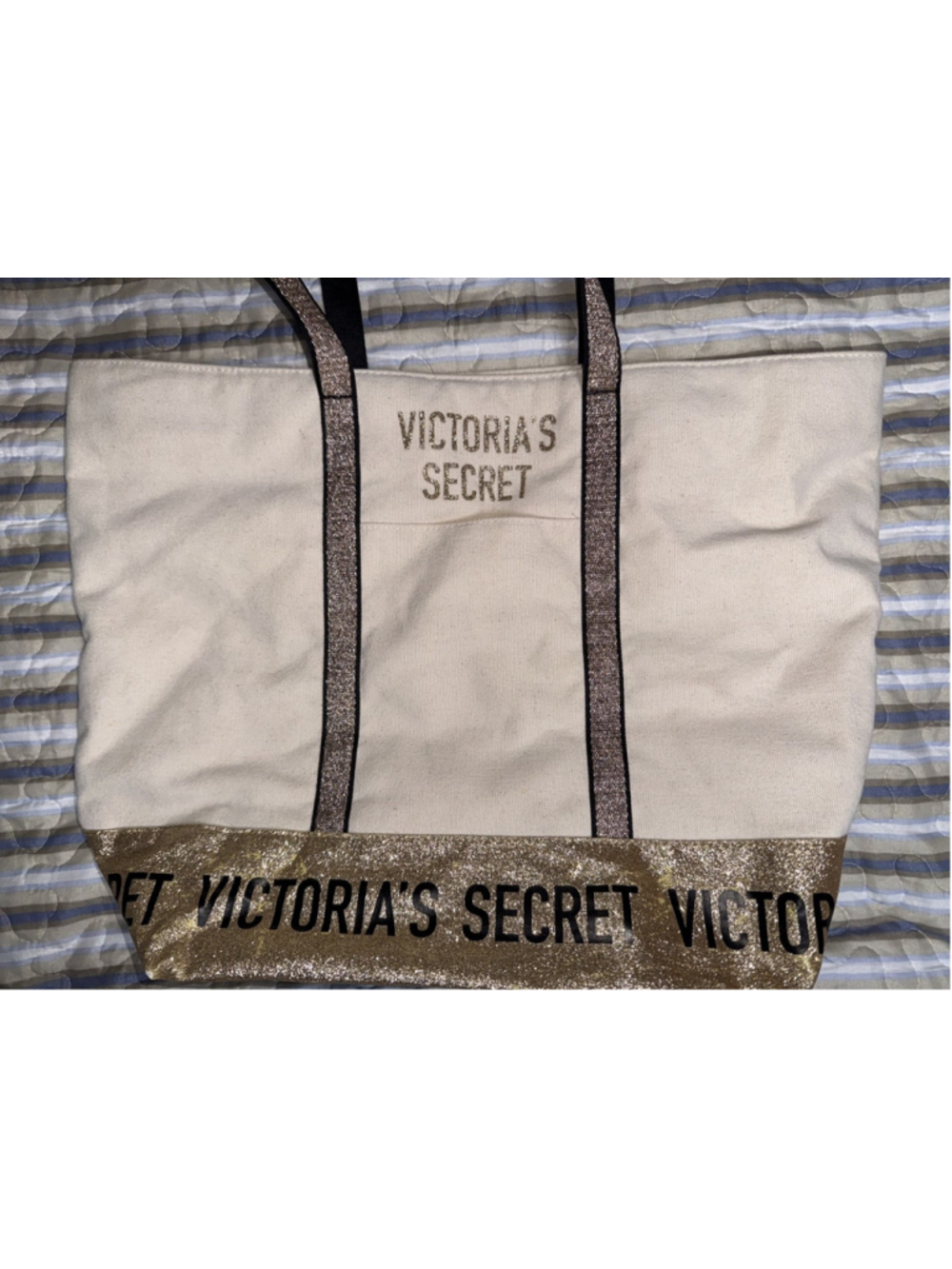 Victoria’s Secret Sparkle Carryall Canvas Tote Bag Weekender Gold Glitter Travel - Picture 2 of 13